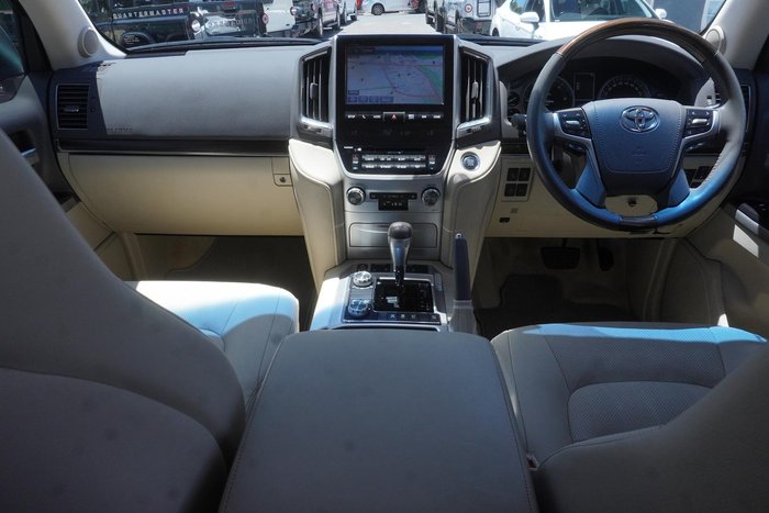 2020 Toyota Landcruiser Sahara