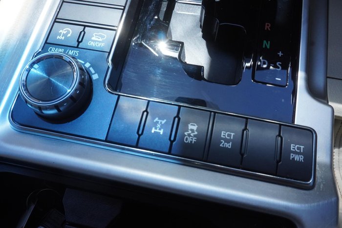 2020 Toyota Landcruiser Sahara