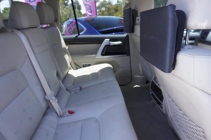 2020 Toyota Landcruiser Sahara