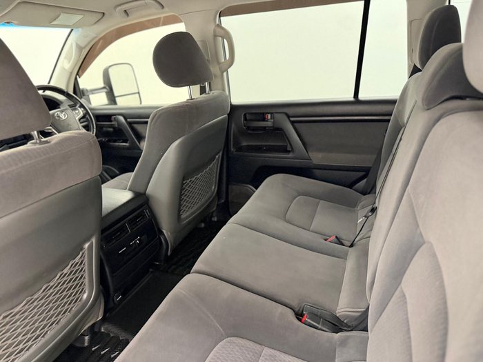 2020 Toyota Landcruiser GXL VDJ200R 4X4 Dual Range Crystal Pearl