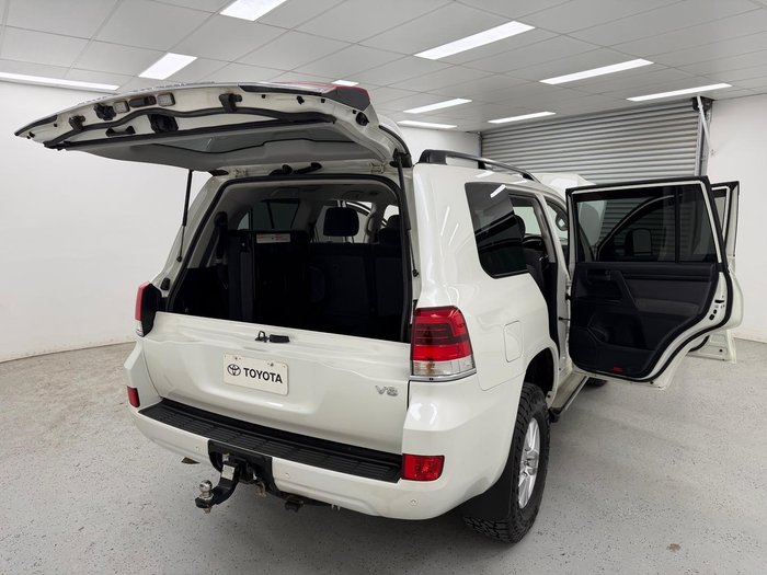 2020 Toyota Landcruiser GXL VDJ200R 4X4 Dual Range Crystal Pearl