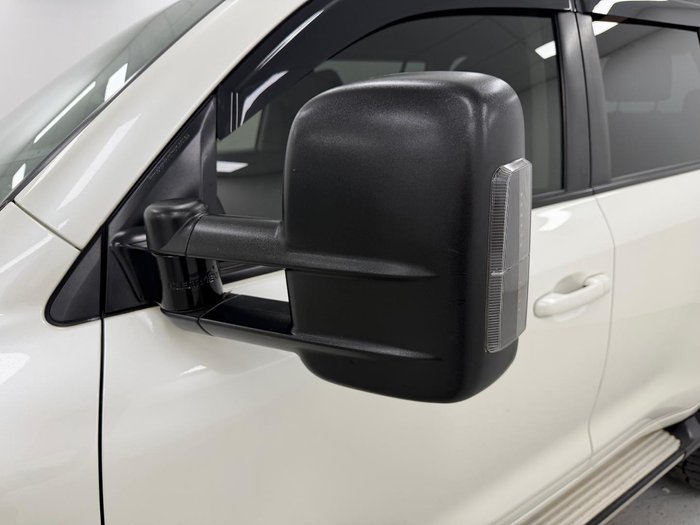 2020 Toyota Landcruiser GXL VDJ200R 4X4 Dual Range Crystal Pearl