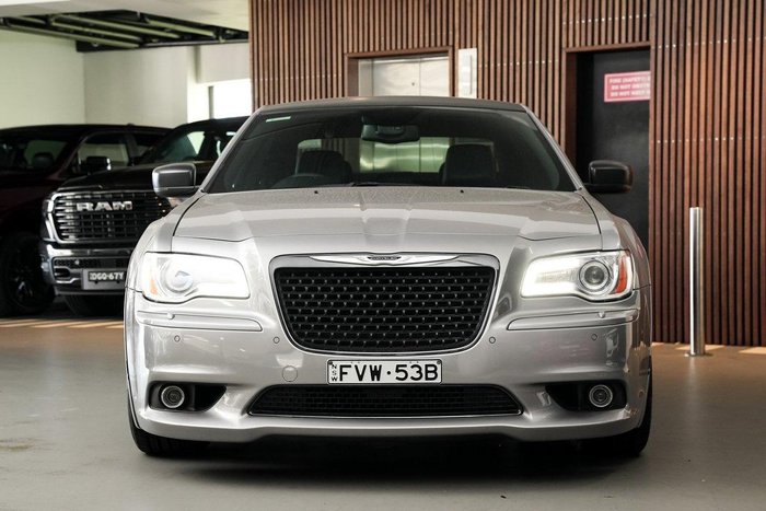 2015 Chrysler 300 SRT-8 Core Satin Vapour