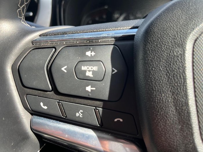 2024 Isuzu D-MAX LS-U