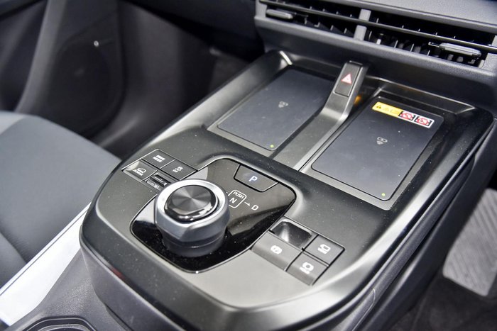 2025 Subaru Solterra AWD Touring