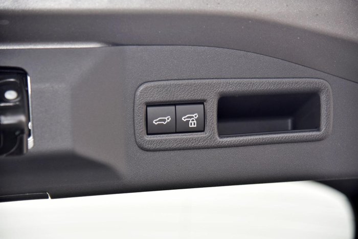 2025 Subaru Solterra AWD Touring