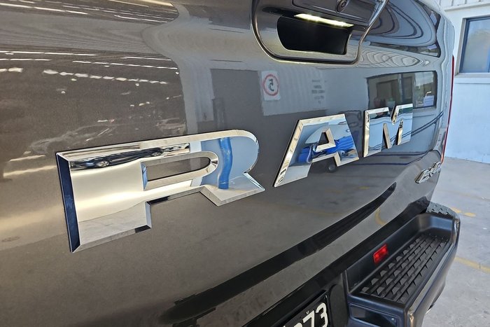 2023 RAM 1500 Laramie Sport RamBox