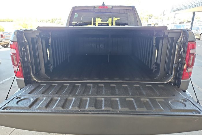 2023 RAM 1500 Laramie Sport RamBox