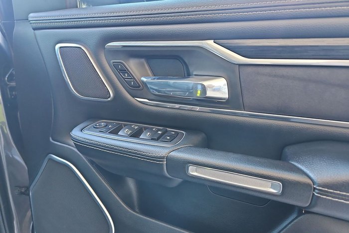 2023 RAM 1500 Laramie Sport RamBox