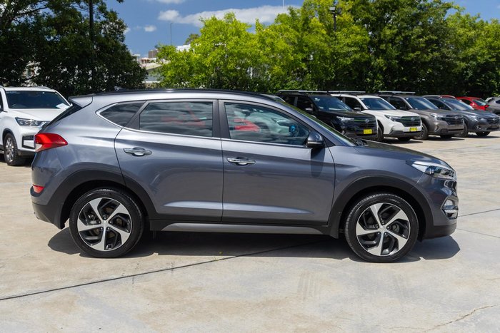 2016 Hyundai Tucson Highlander TLe AWD Pepper Grey