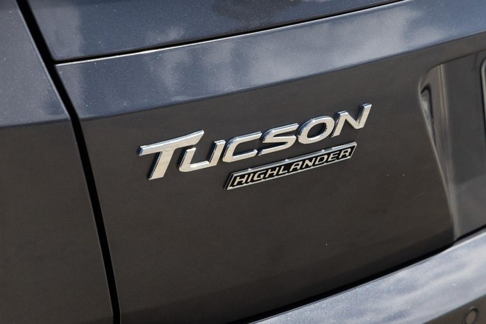 2016 Hyundai Tucson Highlander TLe AWD Pepper Grey