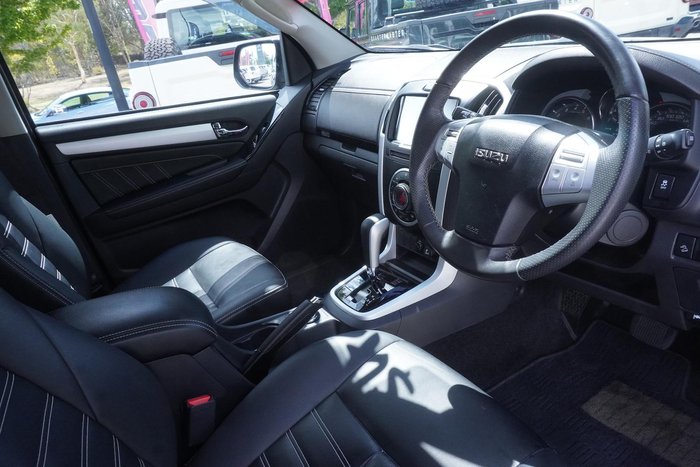 2019 Isuzu MU-X LS-T