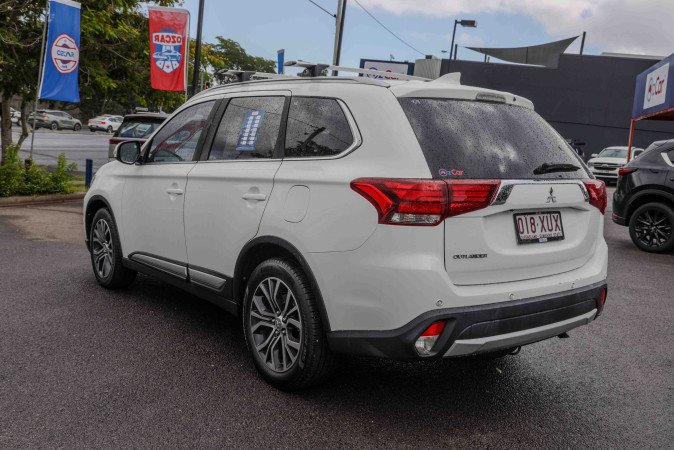 2016 MITSUBISHI OUTLANDER LS (4x4)