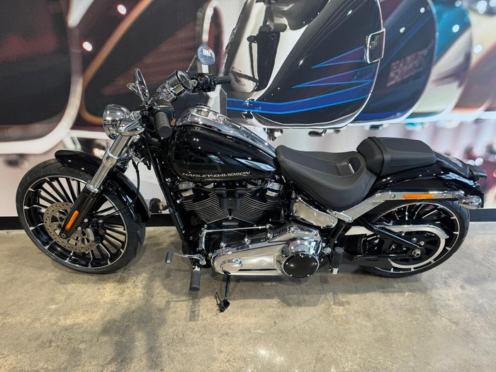 2025 Harley-Davidson Breakout 117 (FXBR) Softail Black
