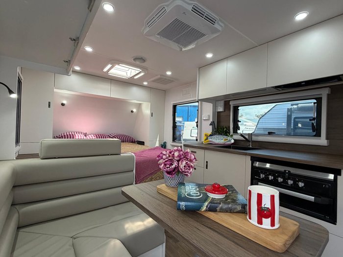2026 ROADHOUSE CARAVANS 17.6 FT OFF ROAD