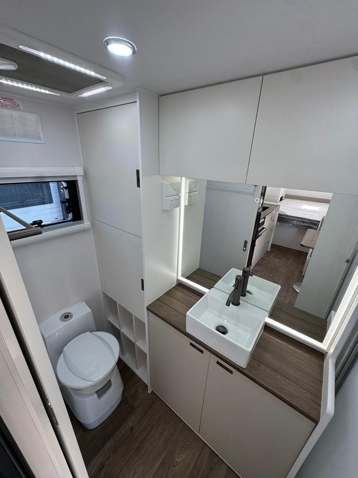 2025 ROADHOUSE CARAVANS 17FT OFF ROAD