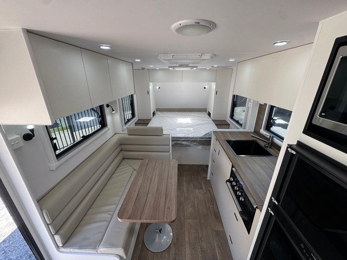 2025 ROADHOUSE CARAVANS 17FT OFF ROAD