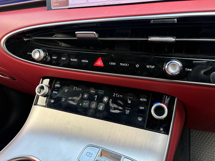 2025 Genesis GV70 2.5T SIGNATURE SPORT