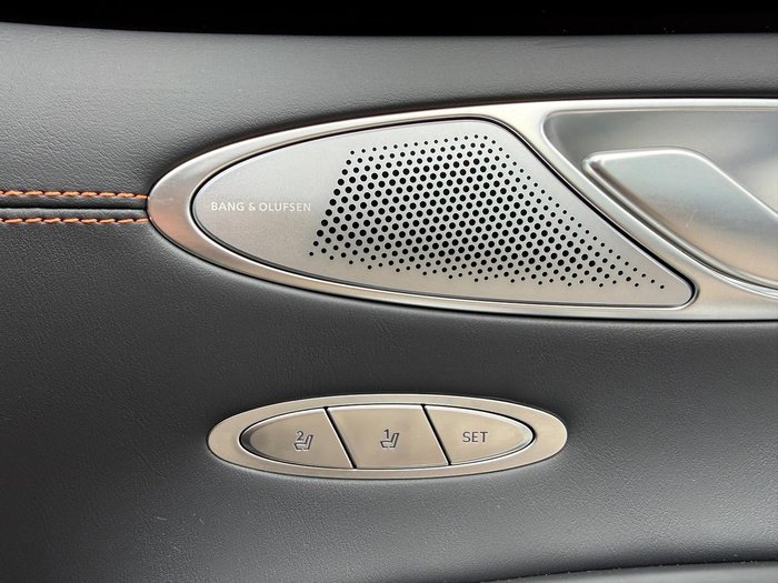 2025 Genesis GV70 2.5T SIGNATURE SPORT