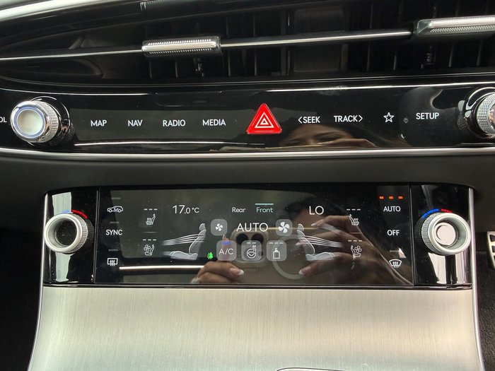 2025 Genesis GV70 2.5T SIGNATURE SPORT