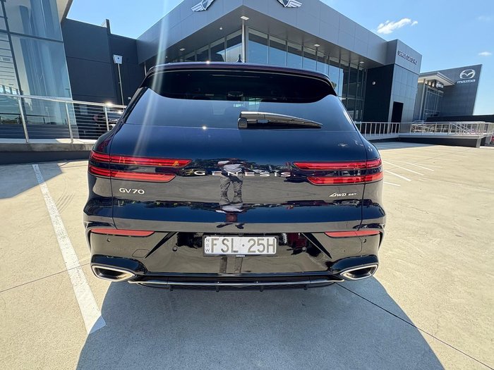 2025 Genesis GV70 2.5T SIGNATURE SPORT