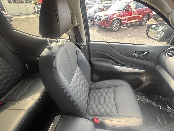 2025 Nissan Navara ST-X D23 MY25 4X4 Dual Range Twilight Grey