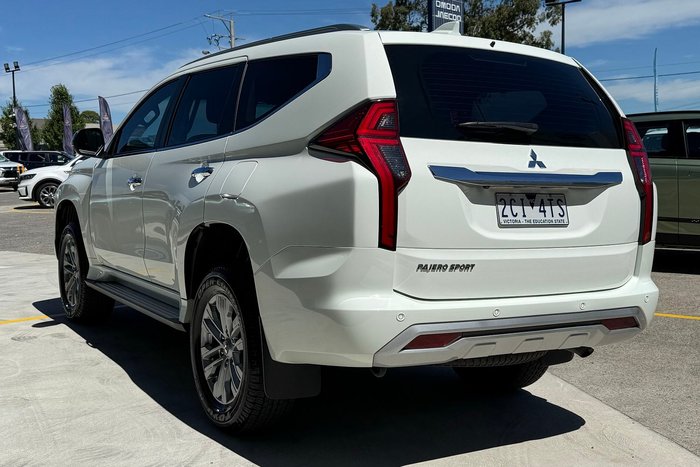 2023 Mitsubishi Pajero Sport GLX