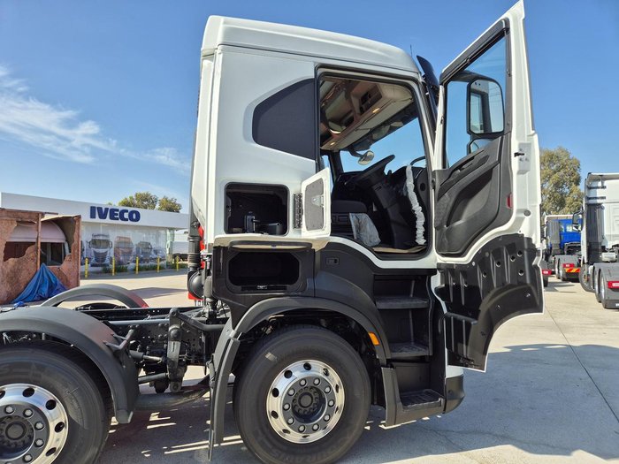 2025 Iveco S-Way AS270S55Z/FP
