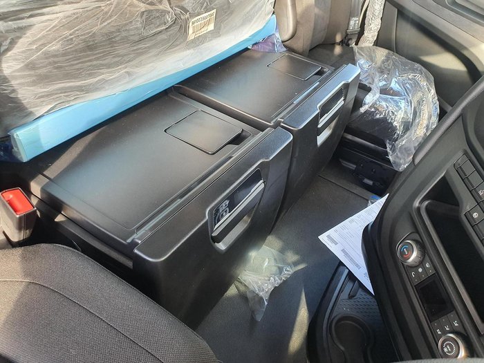 2025 Iveco S-Way AS270S55Z/FP