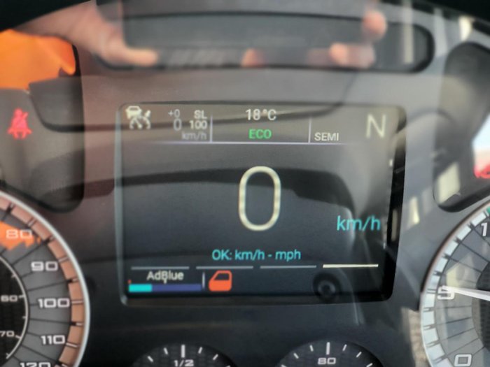 2025 Iveco S-Way AS270S55Z/FP