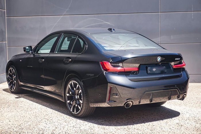 2025 BMW 3 Series 330i M Sport