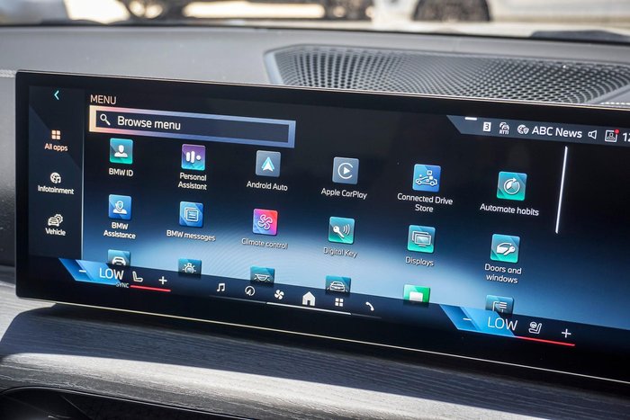 2025 BMW 3 Series 330i M Sport