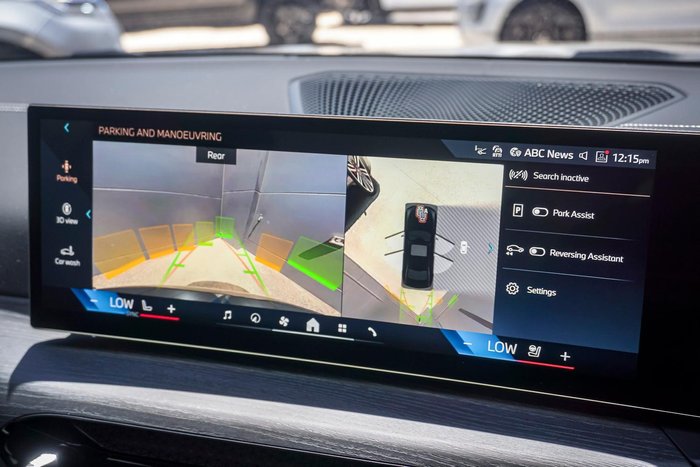 2025 BMW 3 Series 330i M Sport