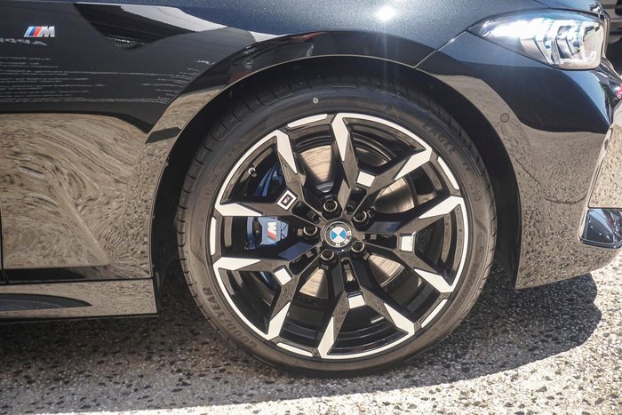 2025 BMW 3 Series 330i M Sport