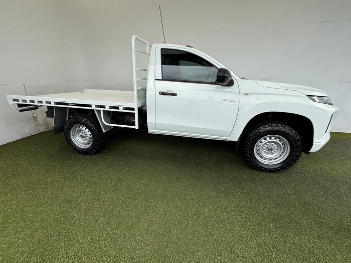 2019 Mitsubishi Triton GLX