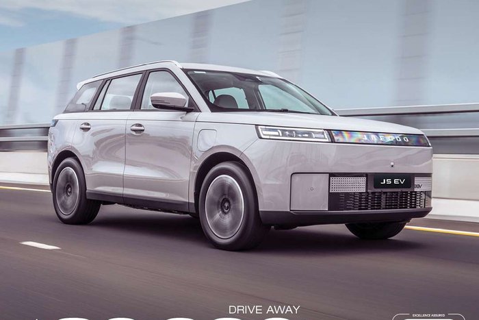 2025 Jaecoo J5 EV Summit