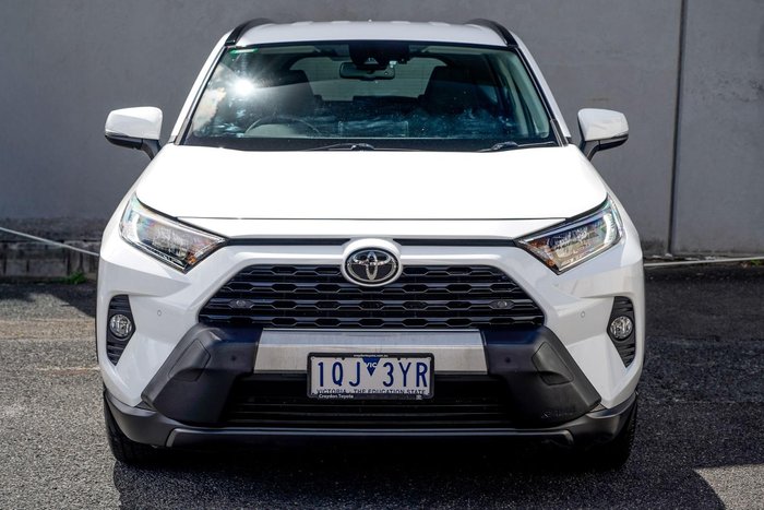 2019 Toyota RAV4 GXL MXAA52R Glacier White