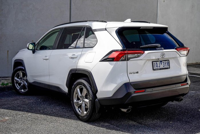 2019 Toyota RAV4 GXL MXAA52R Glacier White