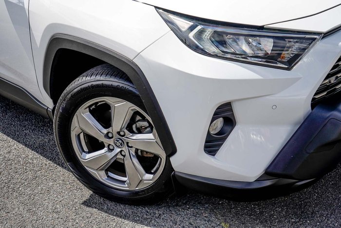 2019 Toyota RAV4 GXL MXAA52R Glacier White