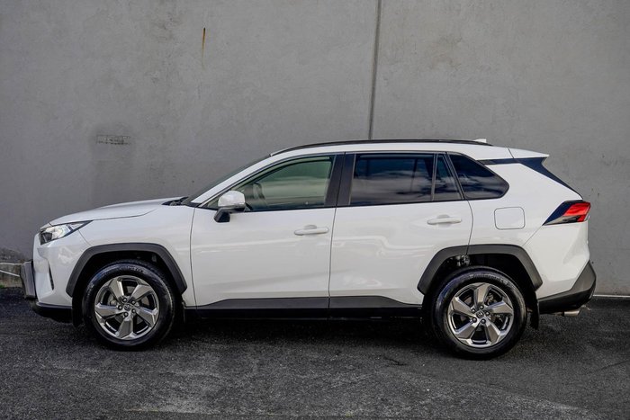2019 Toyota RAV4 GXL MXAA52R Glacier White