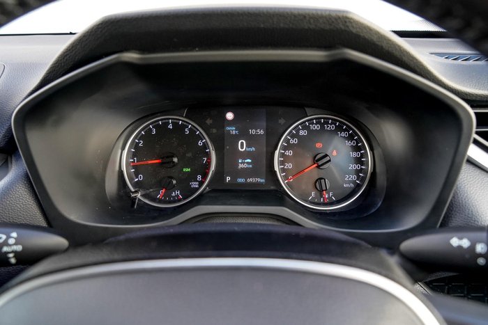 2019 Toyota RAV4 GXL MXAA52R Glacier White