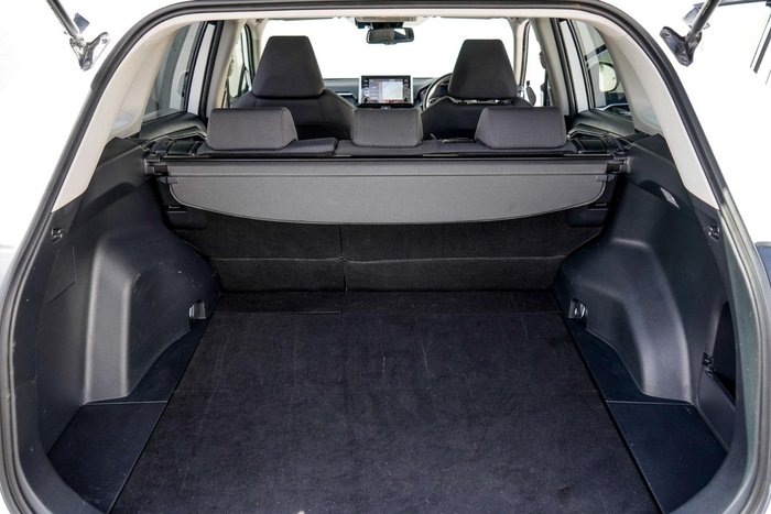 2019 Toyota RAV4 GXL MXAA52R Glacier White