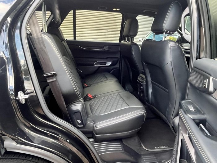 2023 Ford Everest Platinum