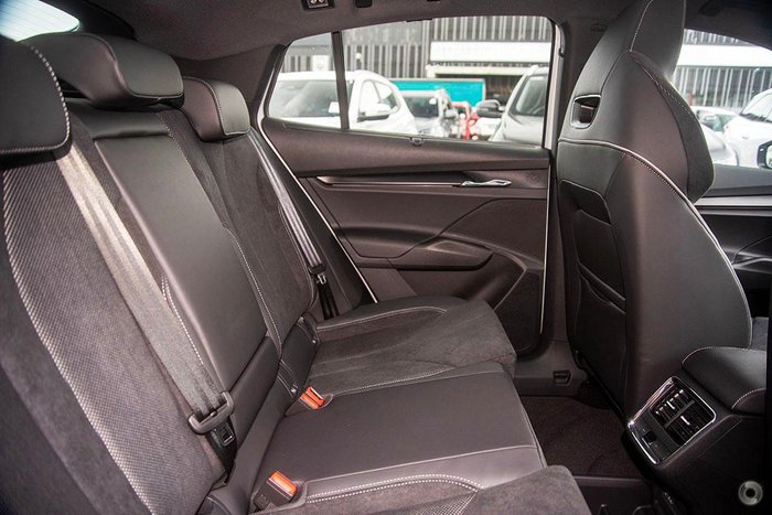 2024 SKODA Enyaq Sportline NY MY25 Moon White