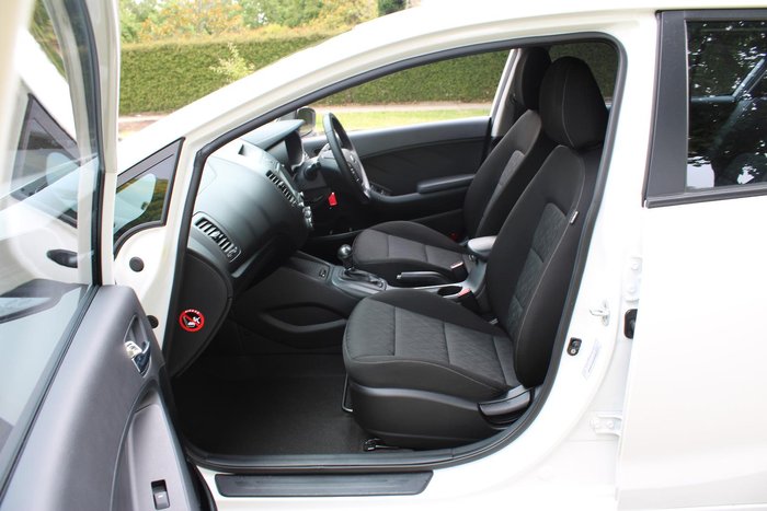 2016 Kia Cerato S Premium YD MY16 Clear White