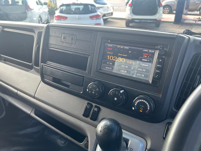 2018 Fuso Canter 515 White