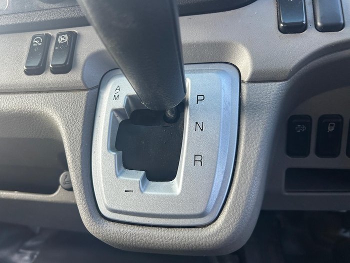 2018 Fuso Canter 515 White