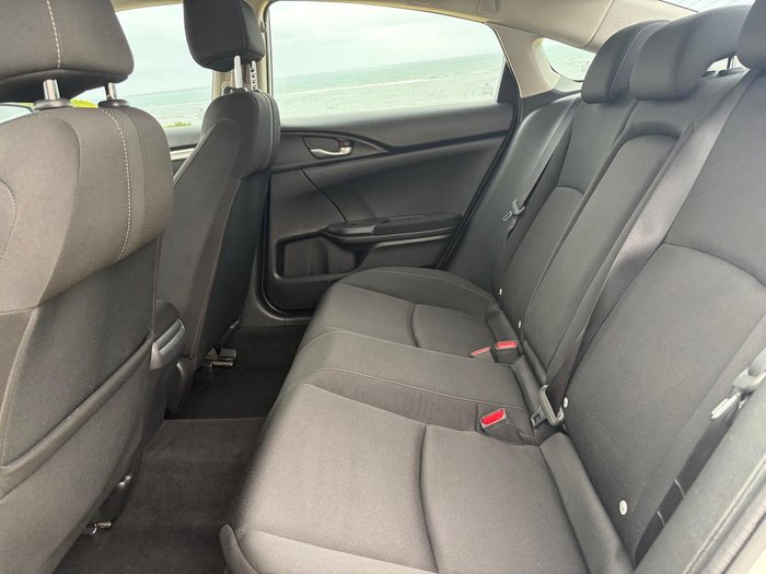 2016 Honda Civic VTi-S