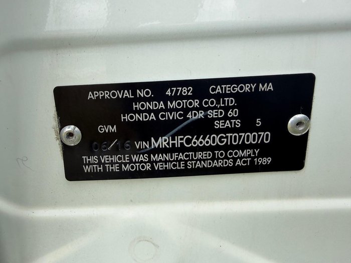 2016 Honda Civic VTi-S