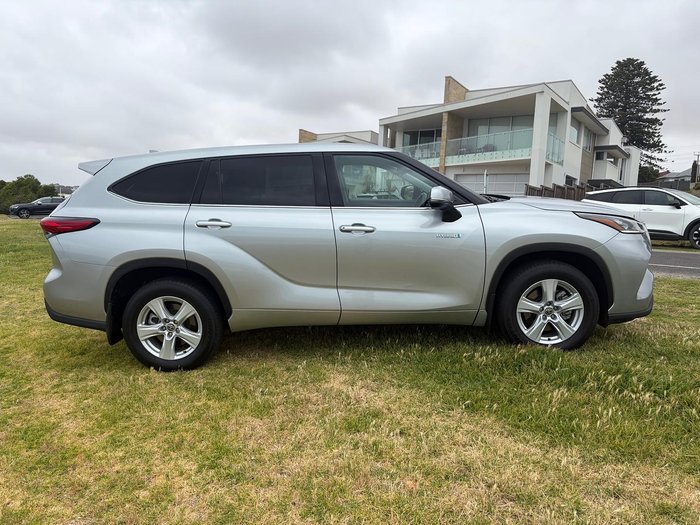 2021 Toyota Kluger GX